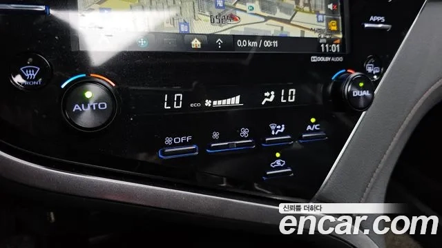 Toyota Camry (XV70) id 2913085 из Кореи 7