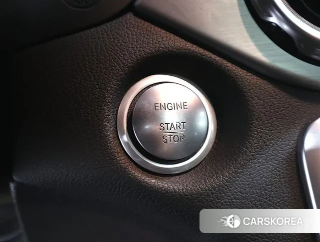 Mercedes-Benz GLA-Class X156 id 3562935 из Кореи 7