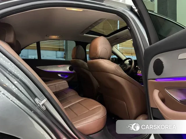 Mercedes-Benz E-Class W213 id 3429397 из Кореи 7
