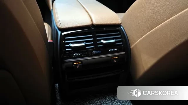 BMW 5 Series (G30) id 3302567 из Кореи 7