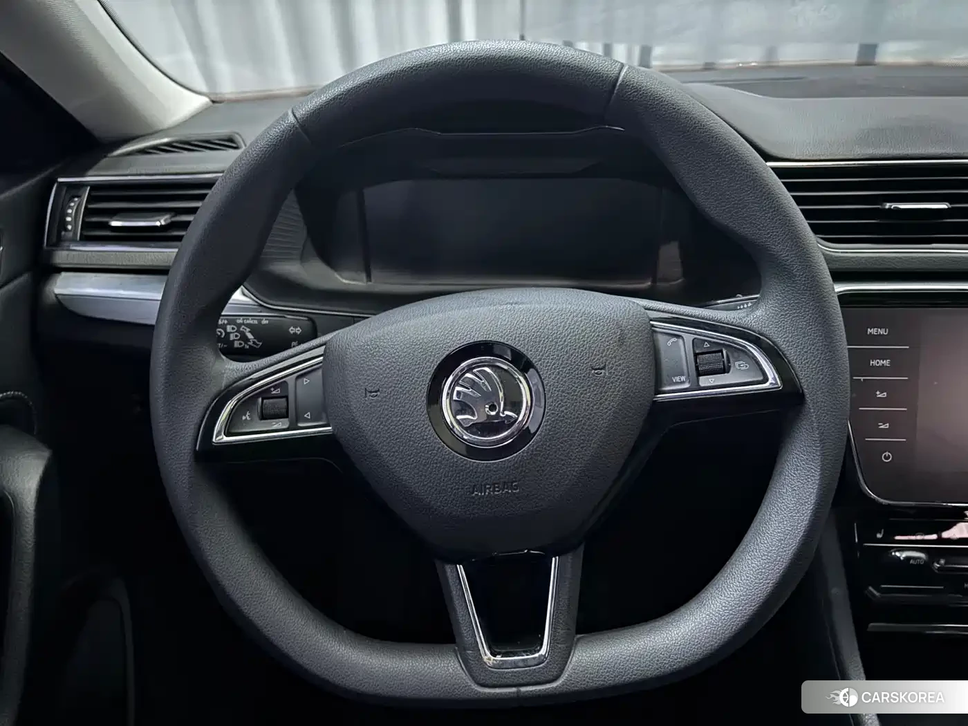 Skoda Superb id 4685874 из Китая 7