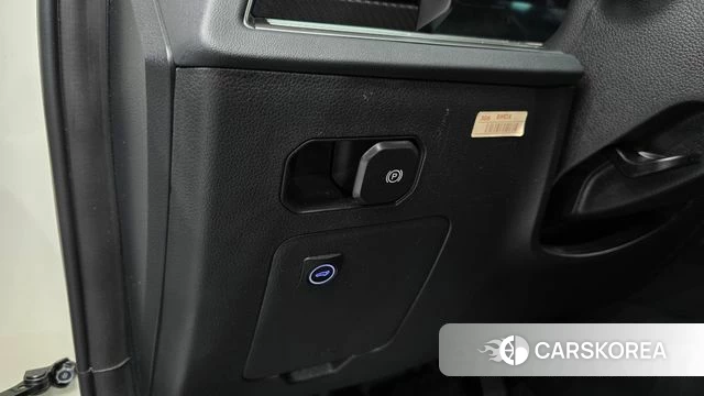 Ssangyong Torres id 4432939 из Кореи 7