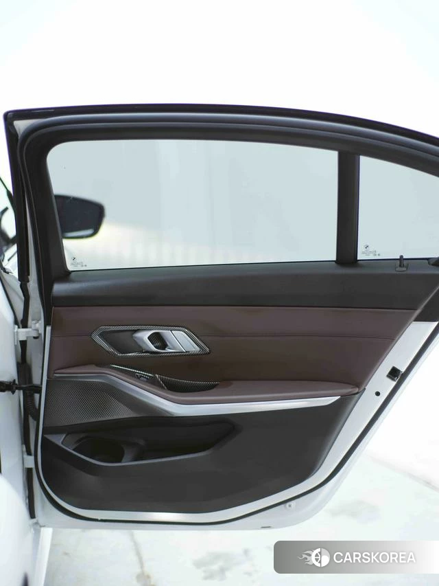 BMW 3 series id 4301762 из Китая 7