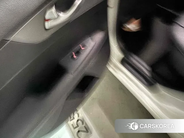 Kia Come New K3 id 3541733 из Кореи 7