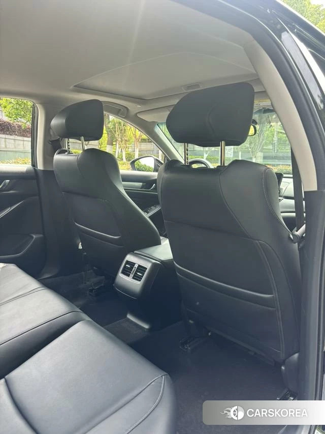 Honda Accord id 4290867 из Китая 7