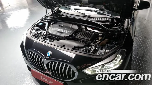 BMW 1 Series (F40) id 2700401 из Кореи 7