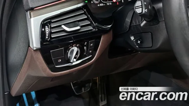 BMW 5 Series (G30) id 2746527 из Кореи 7