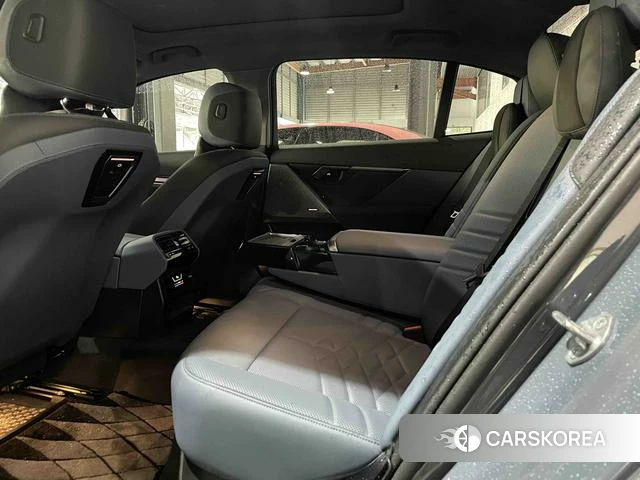 BMW i5 id 4353638 из Китая 7