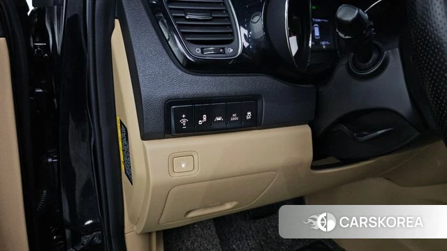 Kia The New Carnival id 4020371 из Кореи 7