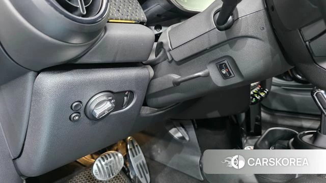 Mini Cooper Electric id 4623693 из Кореи 7