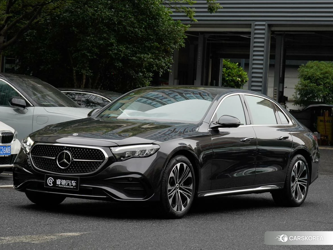 Mercedes-Benz E-class id 4455515 из Китая 7
