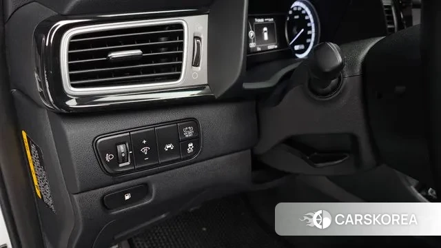 Kia Niro id 3709332 из Кореи 7