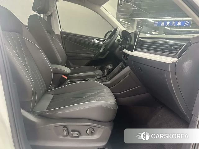 Volkswagen Tiguan L id 4241155 из Китая 7