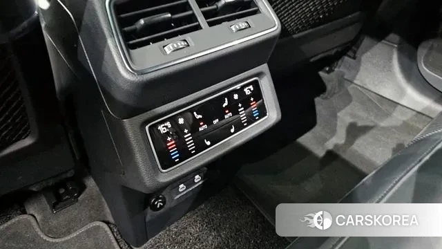 Audi e-Tron id 3127584 из Кореи 7