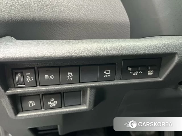 Toyota Saina id 4261180 из Китая 7