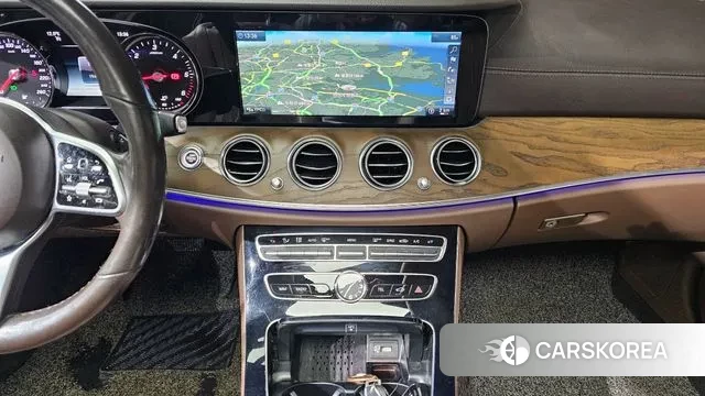 Mercedes-Benz E-Class W213 id 3736748 из Кореи 7