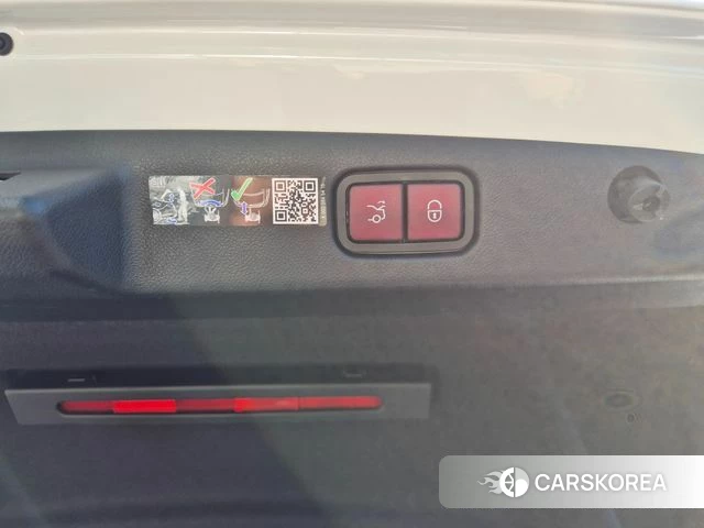 Mercedes-Benz E-Class W214 id 4654667 из Кореи 7