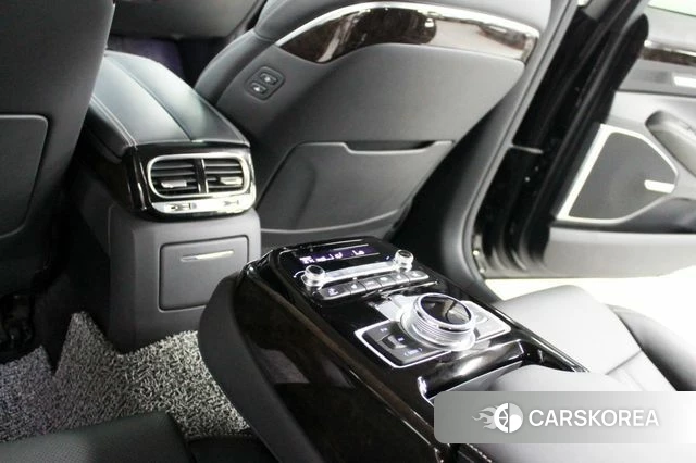 Genesis G90 id 4732629 из Кореи 7