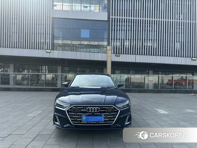 Audi A7L id 4261592 из Китая 7