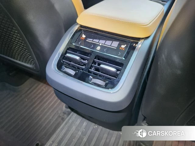 Volvo XC60 second Generation id 4879878 из Кореи 7