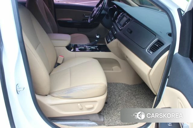 Kia The New Carnival id 4765135 из Кореи 7