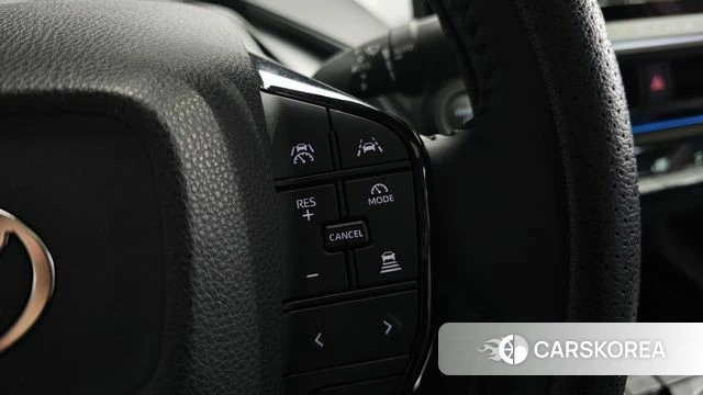 Toyota Prius 5th Generation id 4354006 из Кореи 7