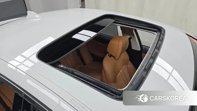 BMW 5 Series (G30) id 2900583 из Кореи 7