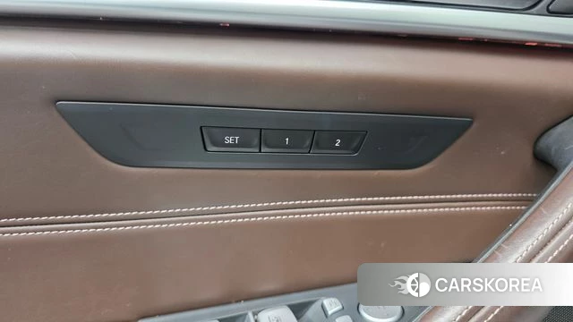 BMW 5 Series (G30) id 4684117 из Кореи 7