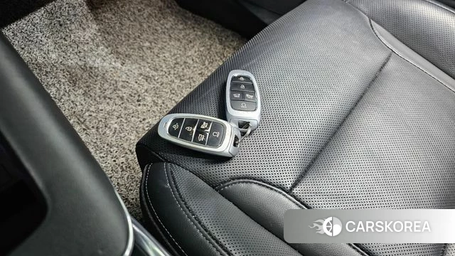 Hyundai The New Grandeur IG Hybrid id 4917678 из Кореи 7