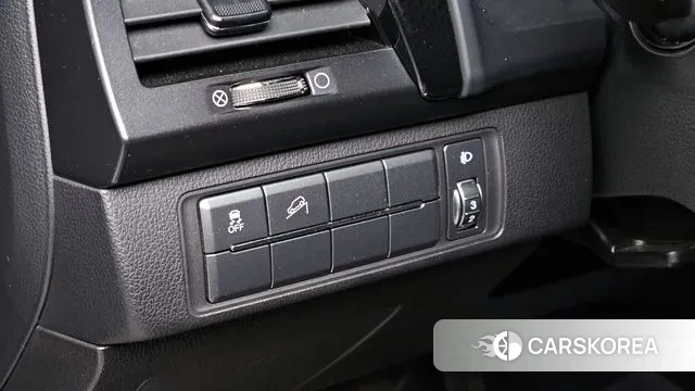 Ssangyong Rexton Sports Cannes id 3530593 из Кореи 7