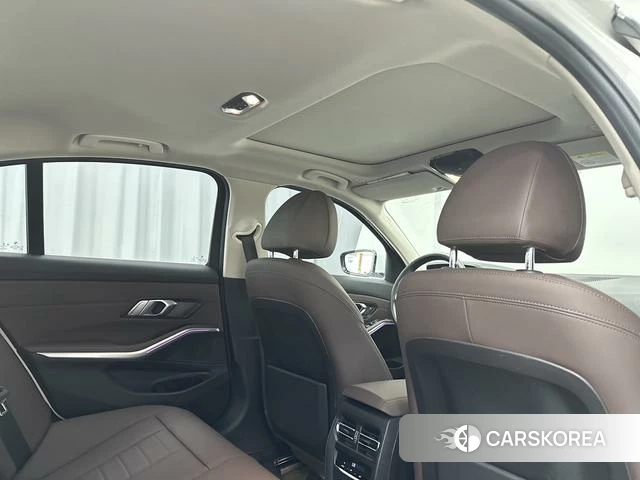 BMW 3 series id 4256857 из Китая 7
