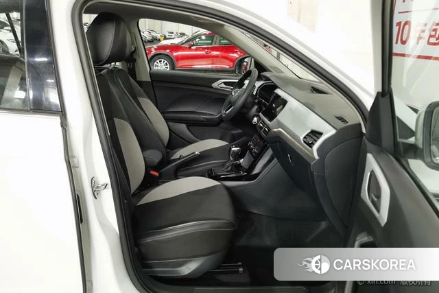 Volkswagen Exploring the shadow id 4272376 из Китая 7