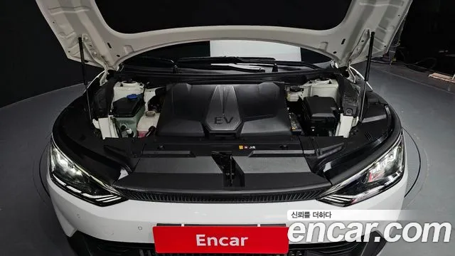 Kia EV6 id 2674999 из Кореи 7