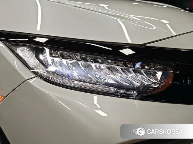 Honda Civic id 4258838 из Китая 7