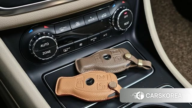 Mercedes-Benz GLA-Class X156 id 3814180 из Кореи 7