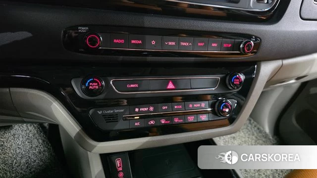 Kia The New Carnival id 4918928 из Кореи 7