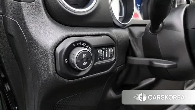 Jeep Wrangler (JL) id 3686269 из Кореи 7