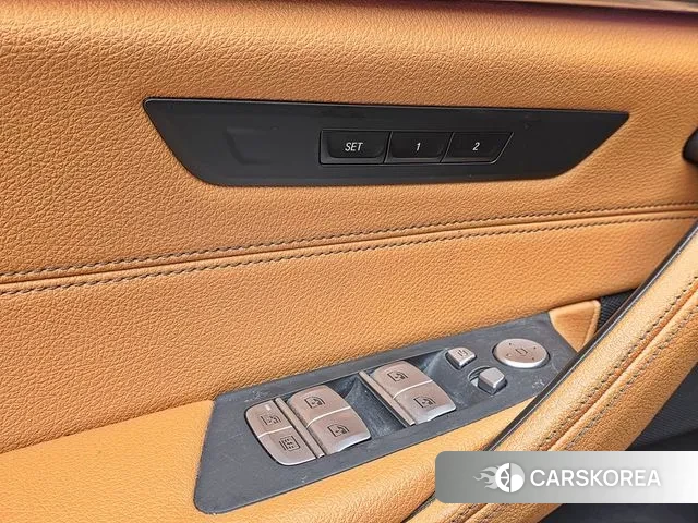 BMW 5 Series (G30) id 3733267 из Кореи 7