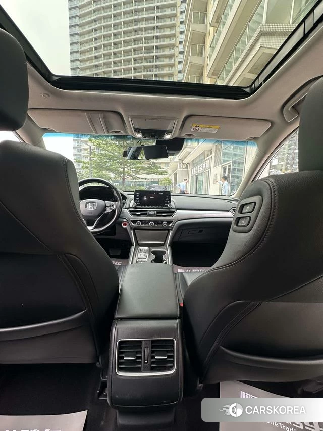 Honda Accord id 4399917 из Китая 7