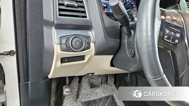 Ford Explorer id 2941499 из Кореи 7