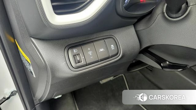 Hyundai Venue id 3905104 из Кореи 7