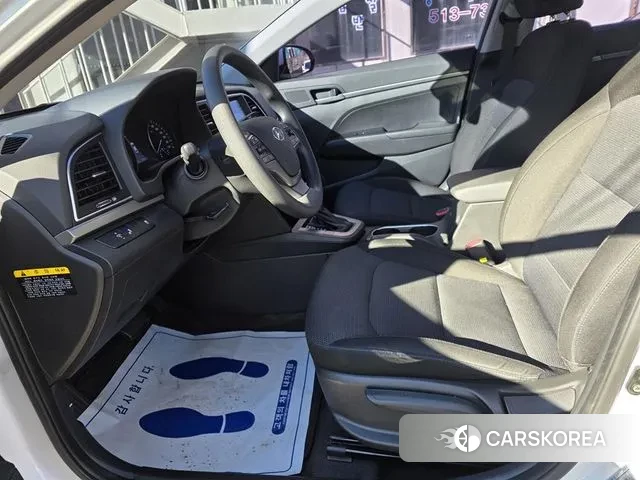 Hyundai Avante AD id 3449691 из Кореи 7