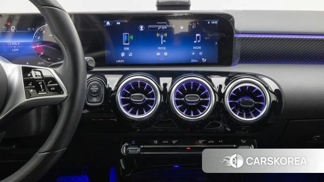 Mercedes-Benz A-Class W177 id 4291888 из Кореи 7