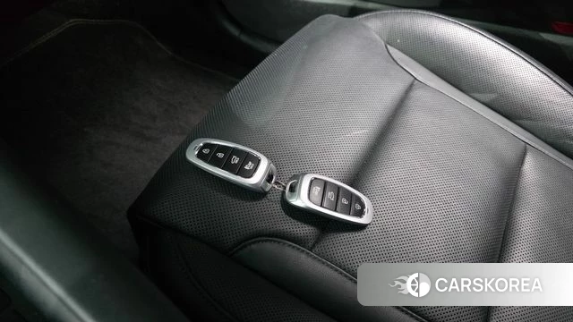 Hyundai The New Grandeur IG id 4712652 из Кореи 7