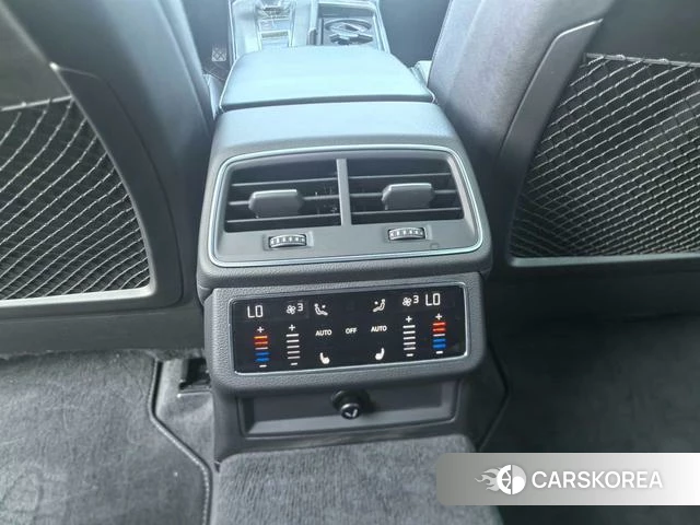 Audi A6L id 4329183 из Китая 7