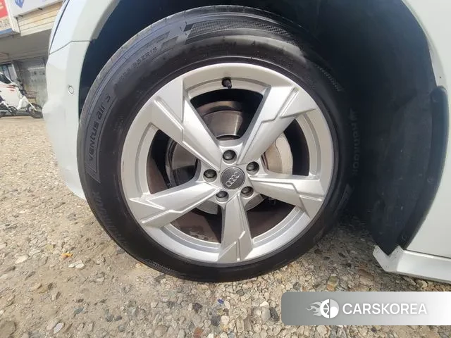 Audi A6 (C8) id 3741881 из Кореи 7