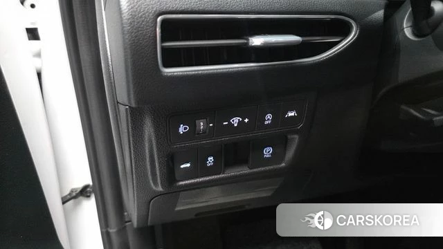 Hyundai Sonata (DN8) id 3903616 из Кореи 7