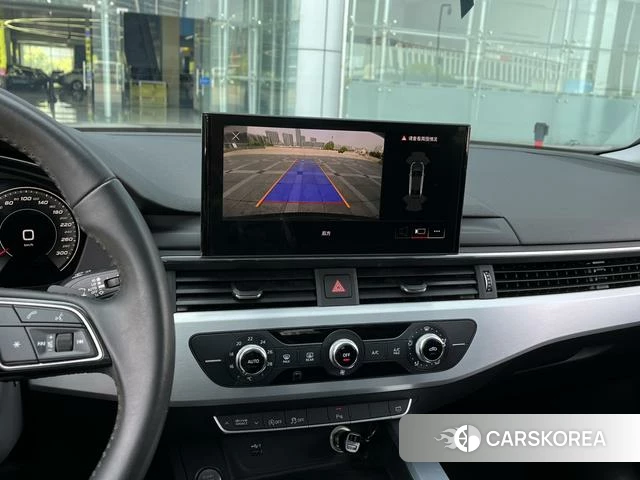 Audi A4L id 4359027 из Китая 7