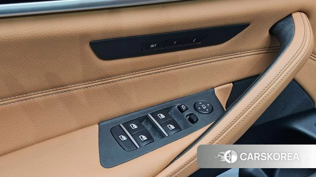 BMW 5 Series (G30) id 4836636 из Кореи 7