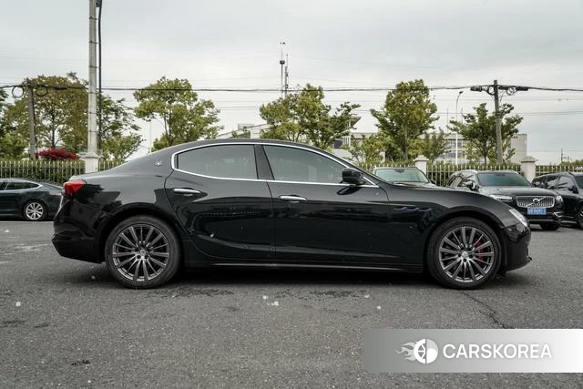 Maserati Ghibli id 4213250 из Китая 7